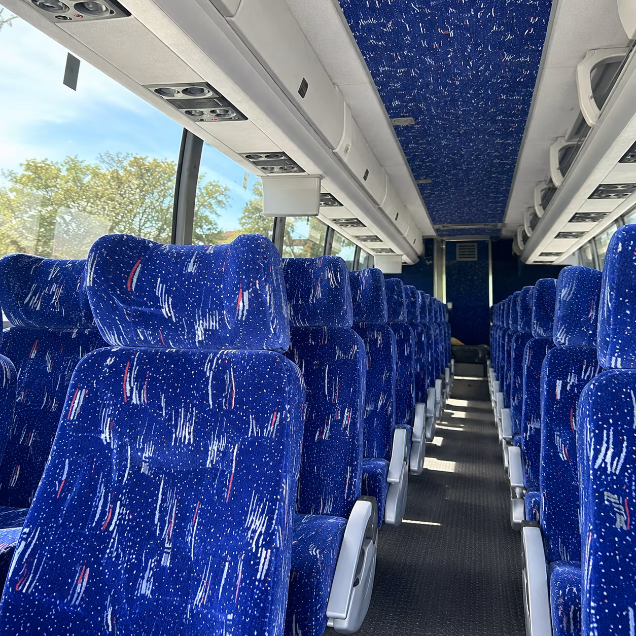 corporate and group charter bus transfers to smf from elk grove s business corridors